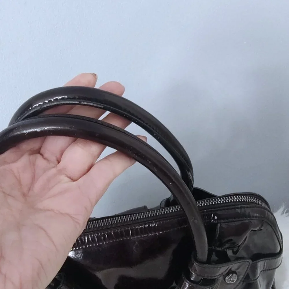 Salvatore Ferragamo vintage patent leather barrel lock satchel 90s Y2K EUC